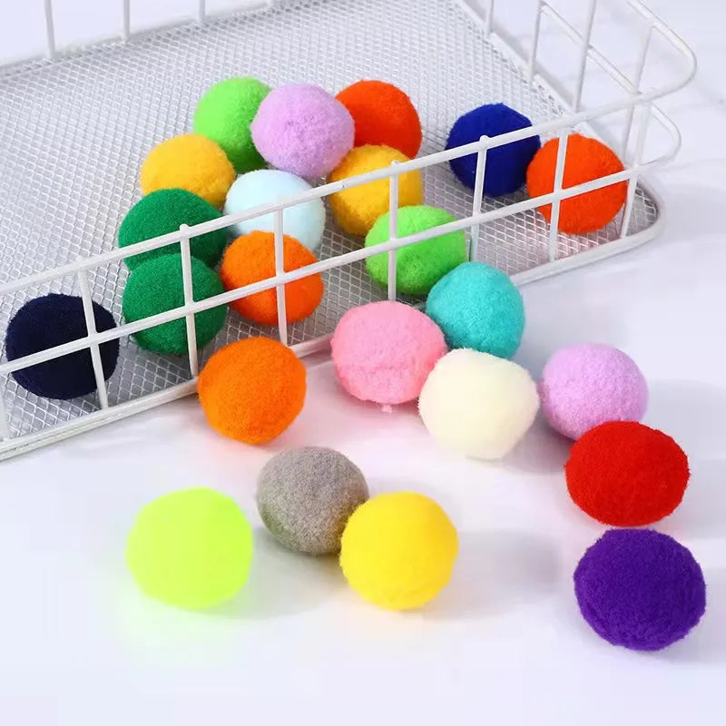 50/100 pcs Cute Funny Cat Toys Stretch Plush Ball Cat Toy Ball Creative Colorful Interactive Cat Pom Pom Cat Chew Toy